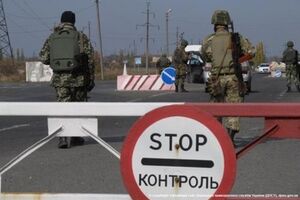 В Украину въехало 32 машины "гуманитарного конвоя"