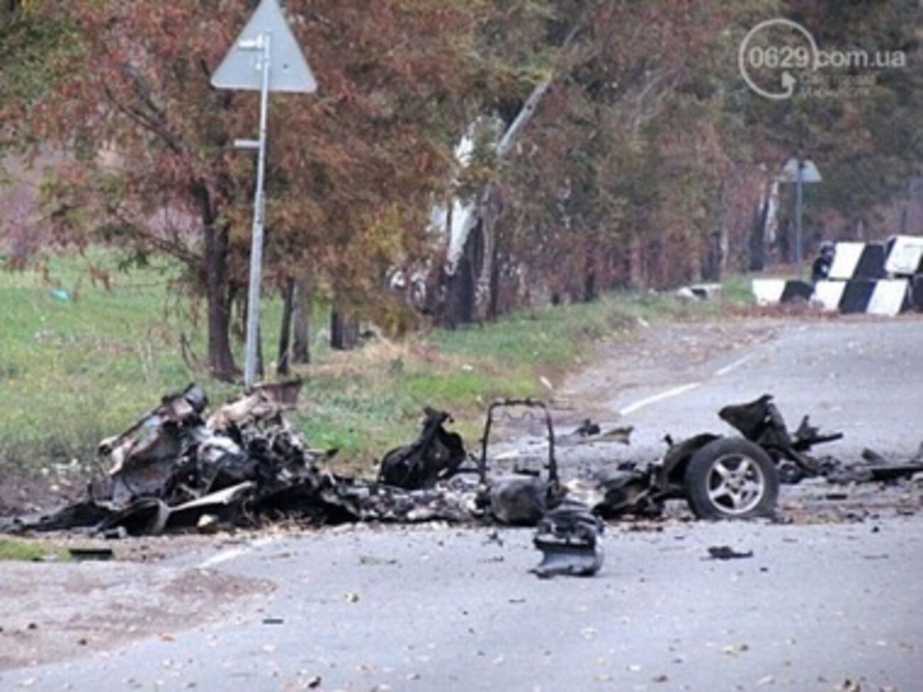 В 7.28 вблизи блокпоста на улице Таганрогской при осмотре гражданского автомобиля произошел взрыв
