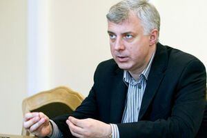 Kvit: Russian textbooks are delivered to DNR and LNR schools while Ukrainian ones are burnt