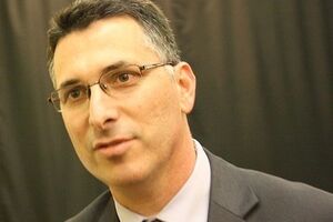 Саар подал заявление премьеру Нетаньяху 1 ноября