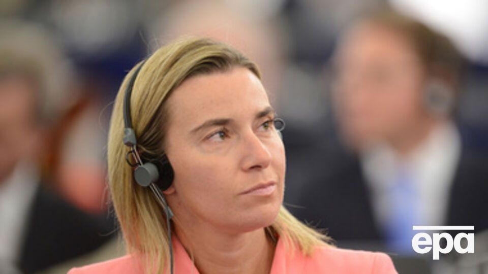 "Выборы на Донбассе незаконны", – заявила Могерини