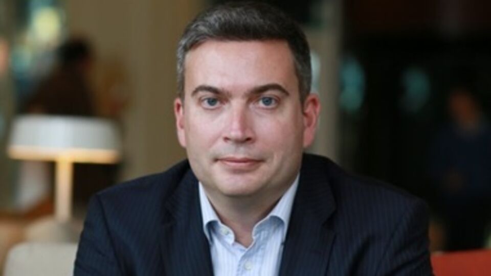 Украине необходимо остановить экономический спад, заявил Жером Ваше