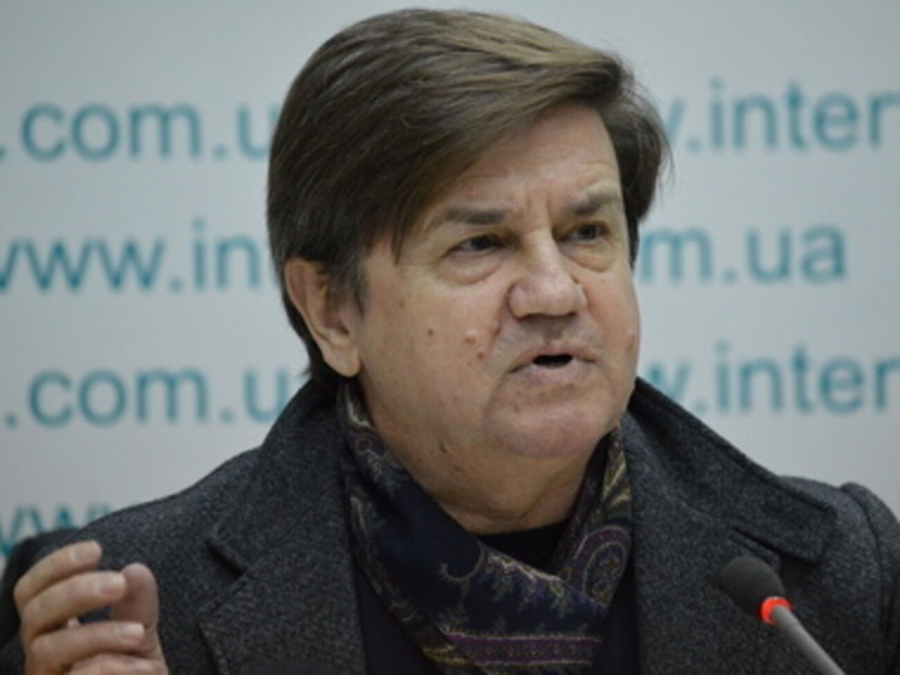 Запад сделал ставку на дипломатию, считает Карасев