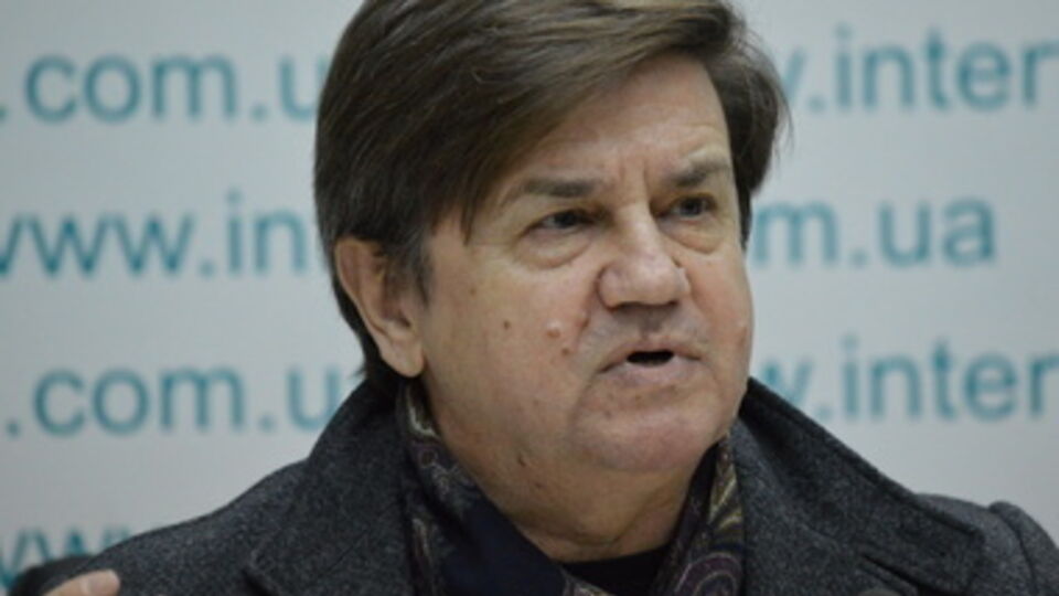 Запад сделал ставку на дипломатию, считает Карасев