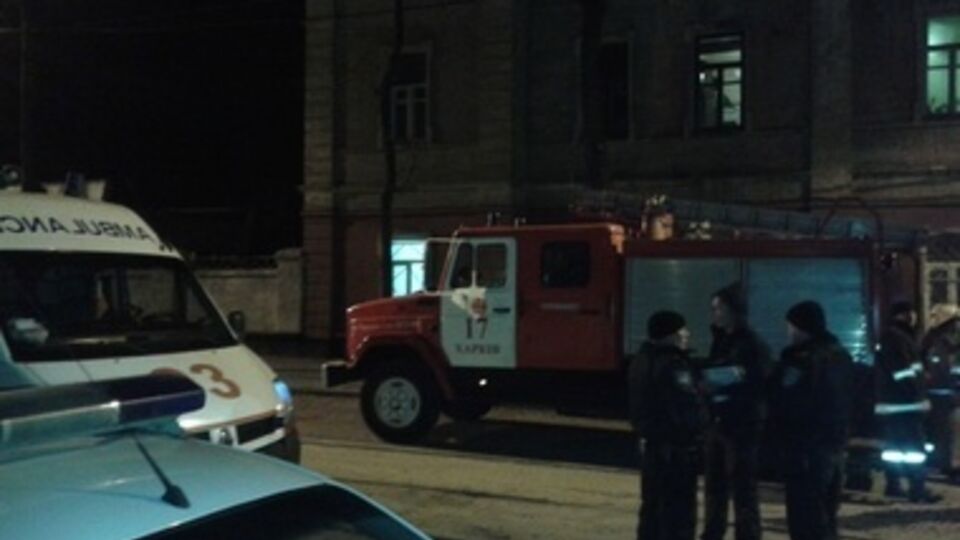 Возле военного госпиталя в Харькове прогремел взрыв. Фоторепортаж