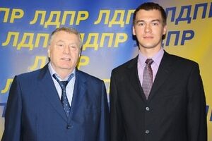 Дегтярев: В период черно-желто-белой символики в состав РФ вошли Крым, территория Восточной Пруссии, Аляска, Кавказ, Польша, Прибалтика, Средняя Азия и Финляндия