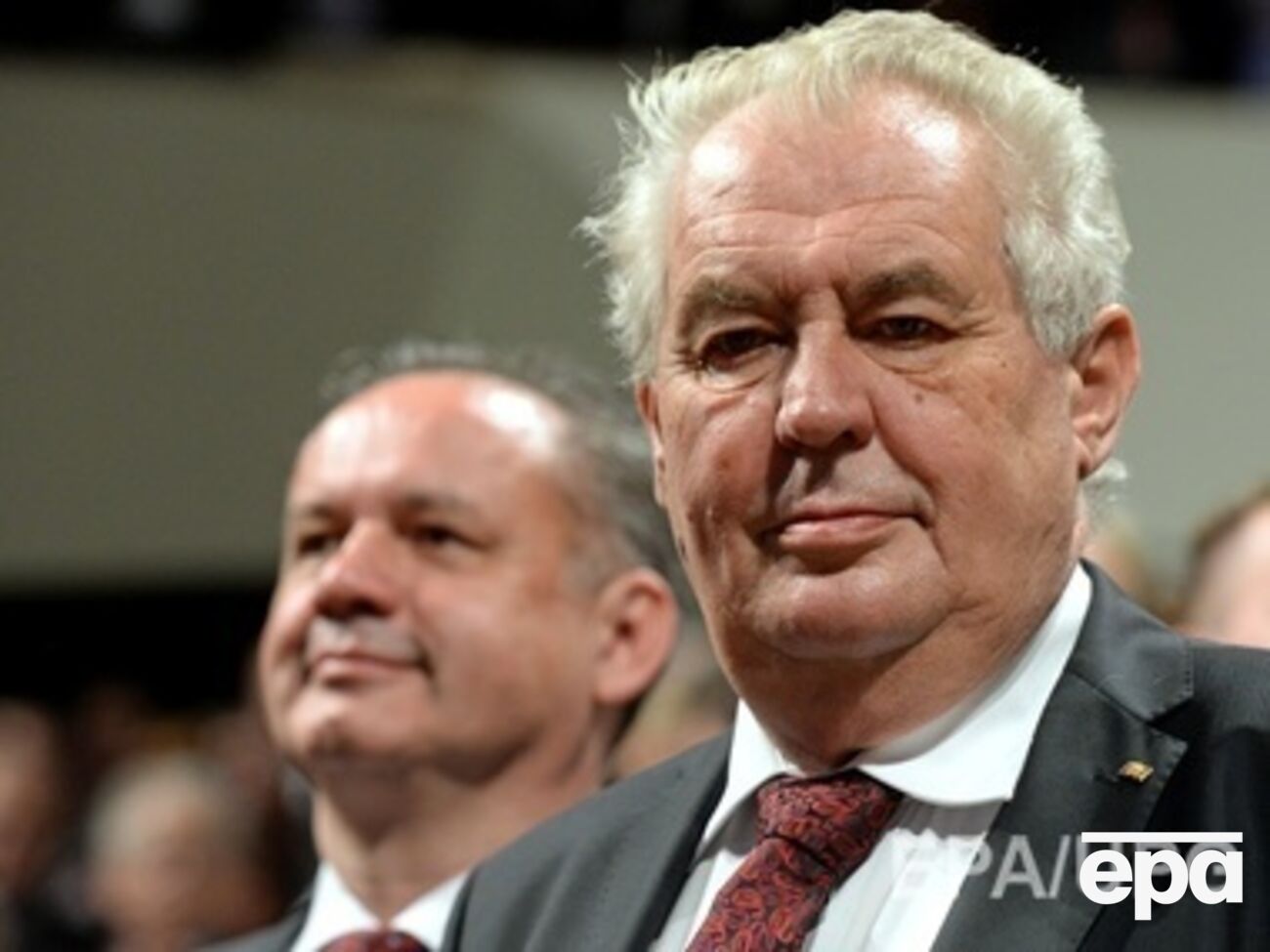 Милош Земан не раз хвалил политику Владимира Путина и призывал Запад отменить санкции против РФ
