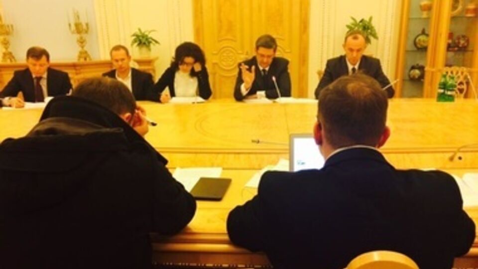 Парафировали и дегустировали. Как согласовывался коалиционный договор. Фоторепортаж