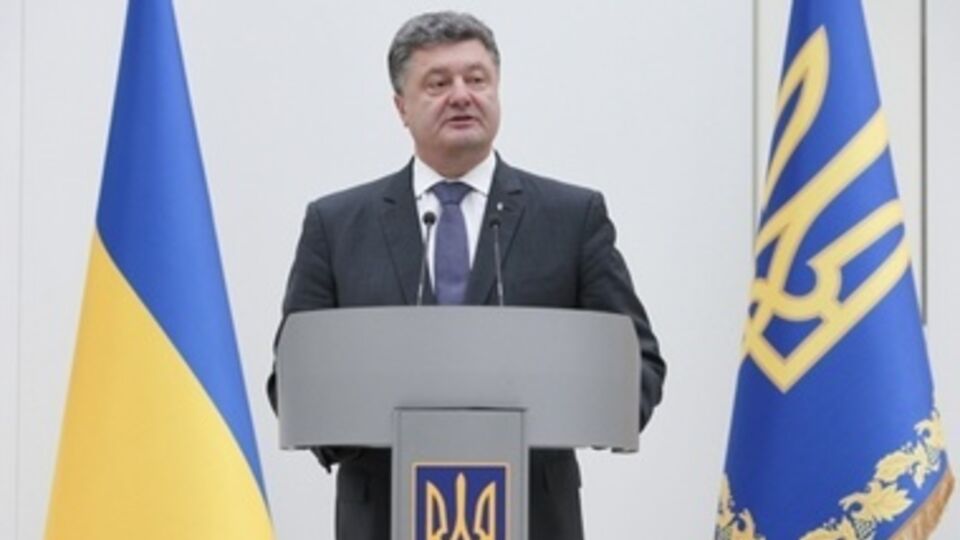 Порошенко надеется, что премьером останется Арсений Яценюк