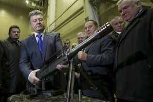 Порошенко назвал коалиционное соглашение "приятным подарком" к годовщине Евромайдана