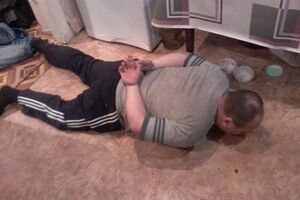 У задержанного было изъято оружие