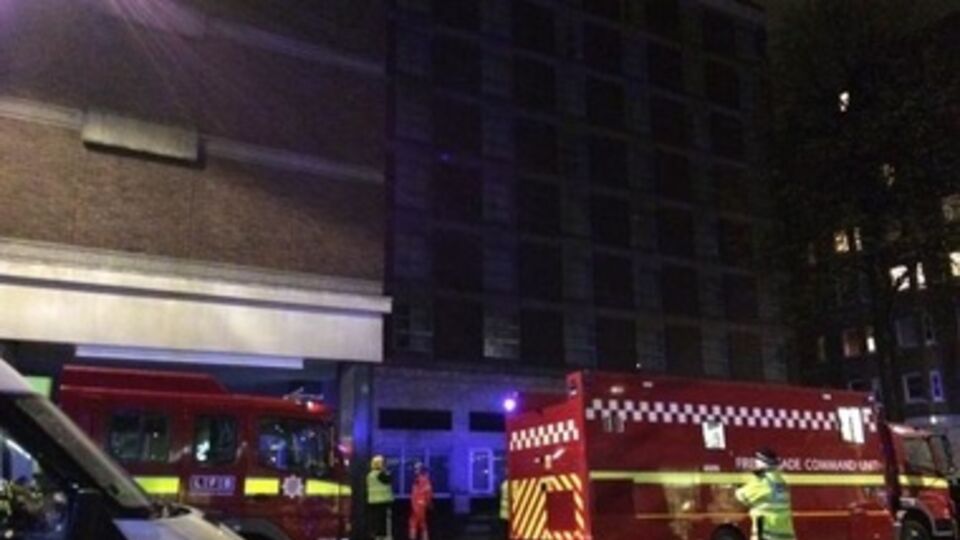 Постояльцы и персонал отеля на площади Портман-сквер были эвакуированы