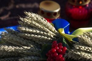 В Украине прошли траурные мероприятия в память о жертвах Голодомора 1932-1933 годов