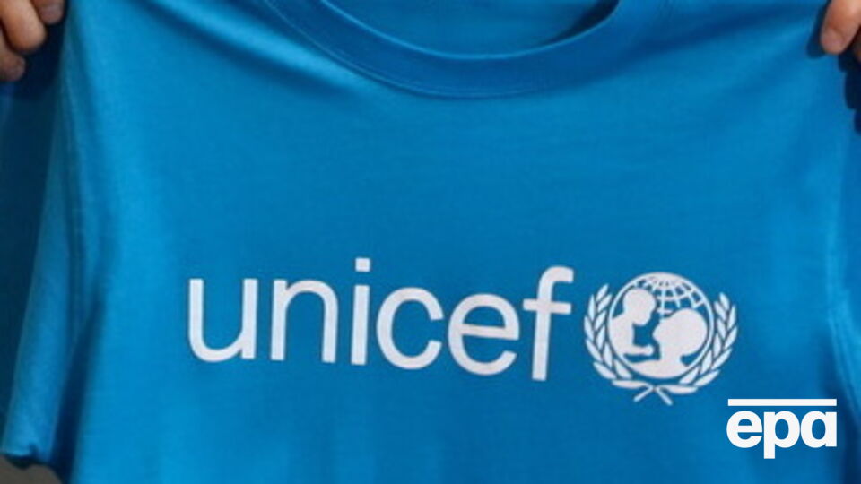 Больше половины детей из зоны АТО получили психологические травмы, заявили в ЮНИСЕФ