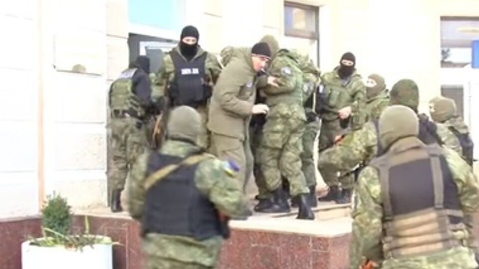 Штурм проходной одесского НПЗ