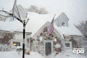 Высота снежного покрова в штате Нью-Йорк превысила два метра