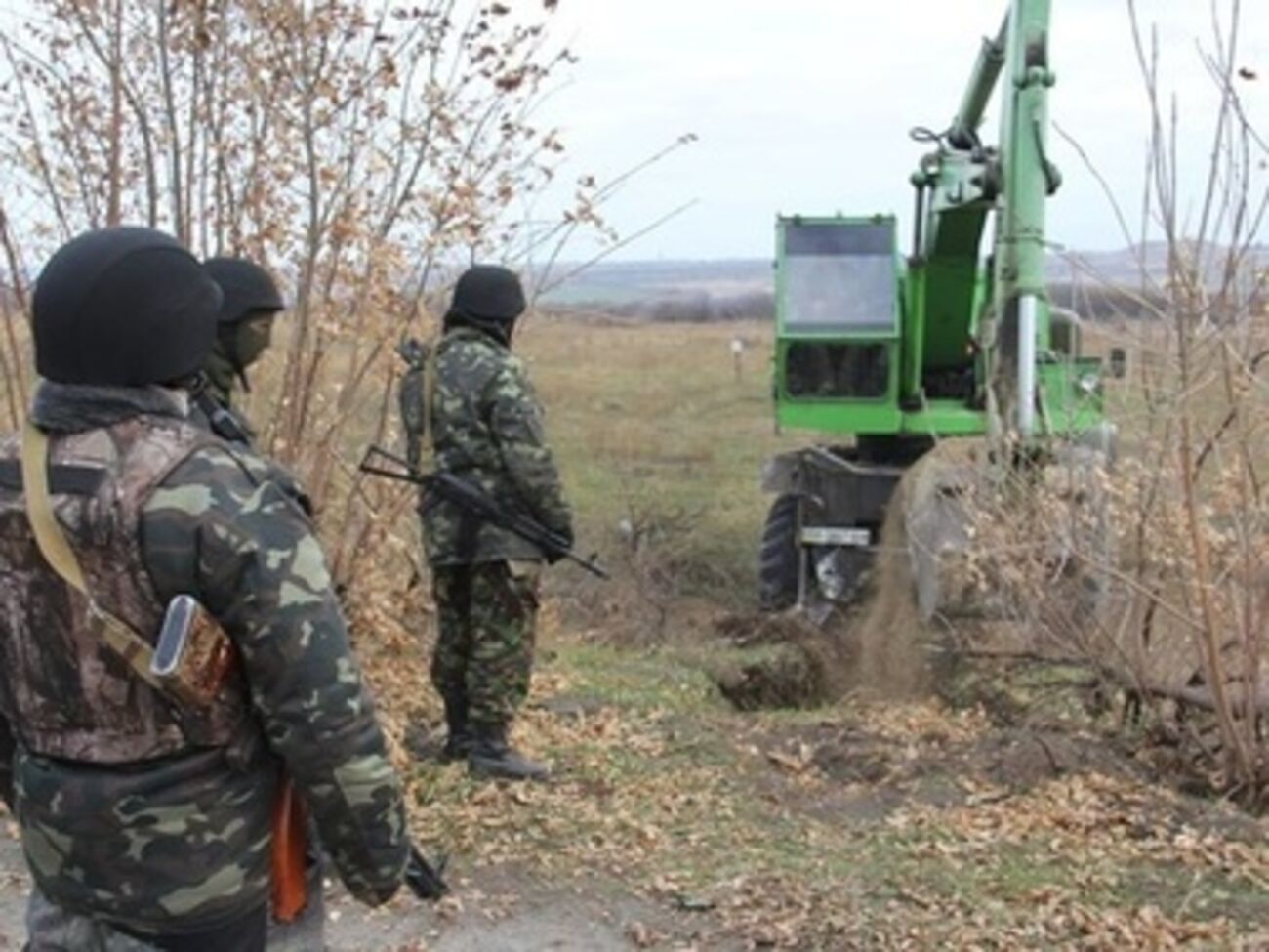 В Луганской области выроют окопы
