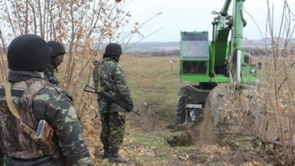 В Луганской области выроют окопы