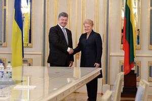 Грибаускайте встретится с Порошенко и Яценюком