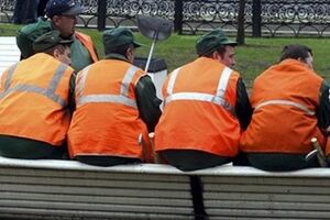 В Симферополе насчитывается 37 коммунальных предприятий