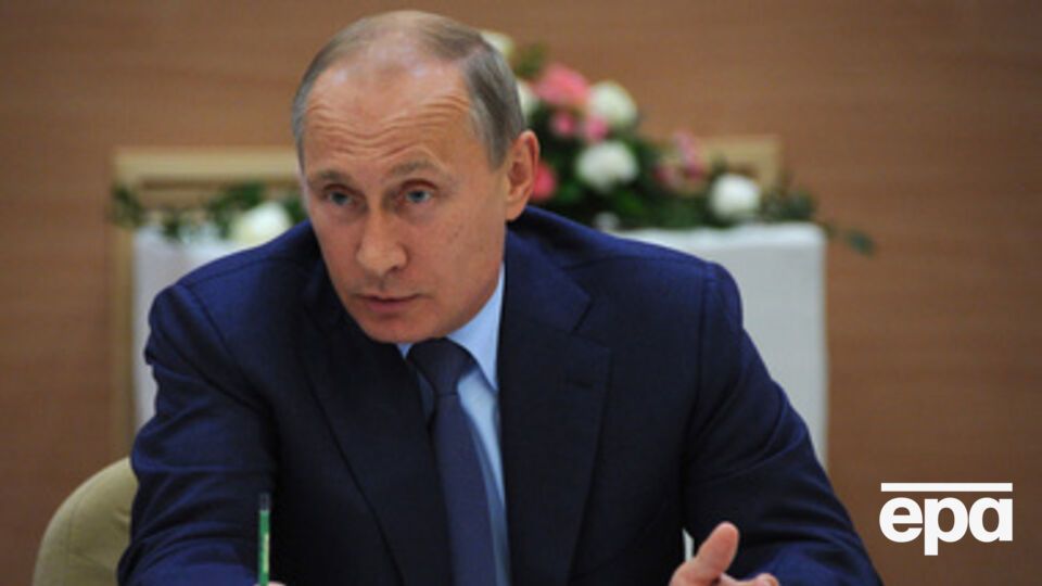 Путин анонсировал начало работы российской военной базы в Арктике