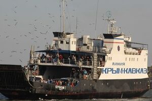 На Керченской переправе вновь проблемы