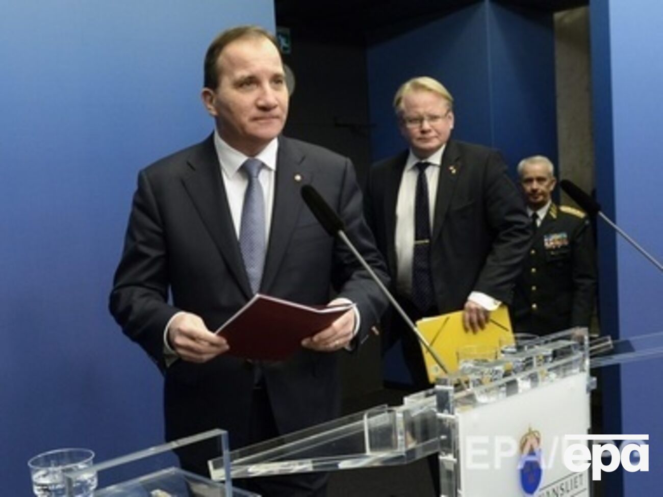 Хултгвист заявил, что власти&nbsp;получили очень ясное подтверждение, что в водах Швеции был чужая подводная лодка