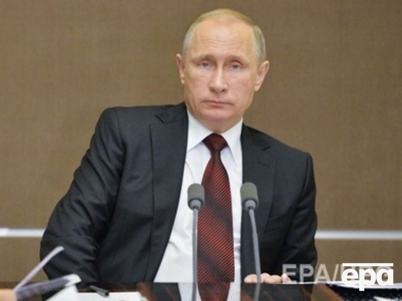 Путин запретил финансировать партии из-за рубежа