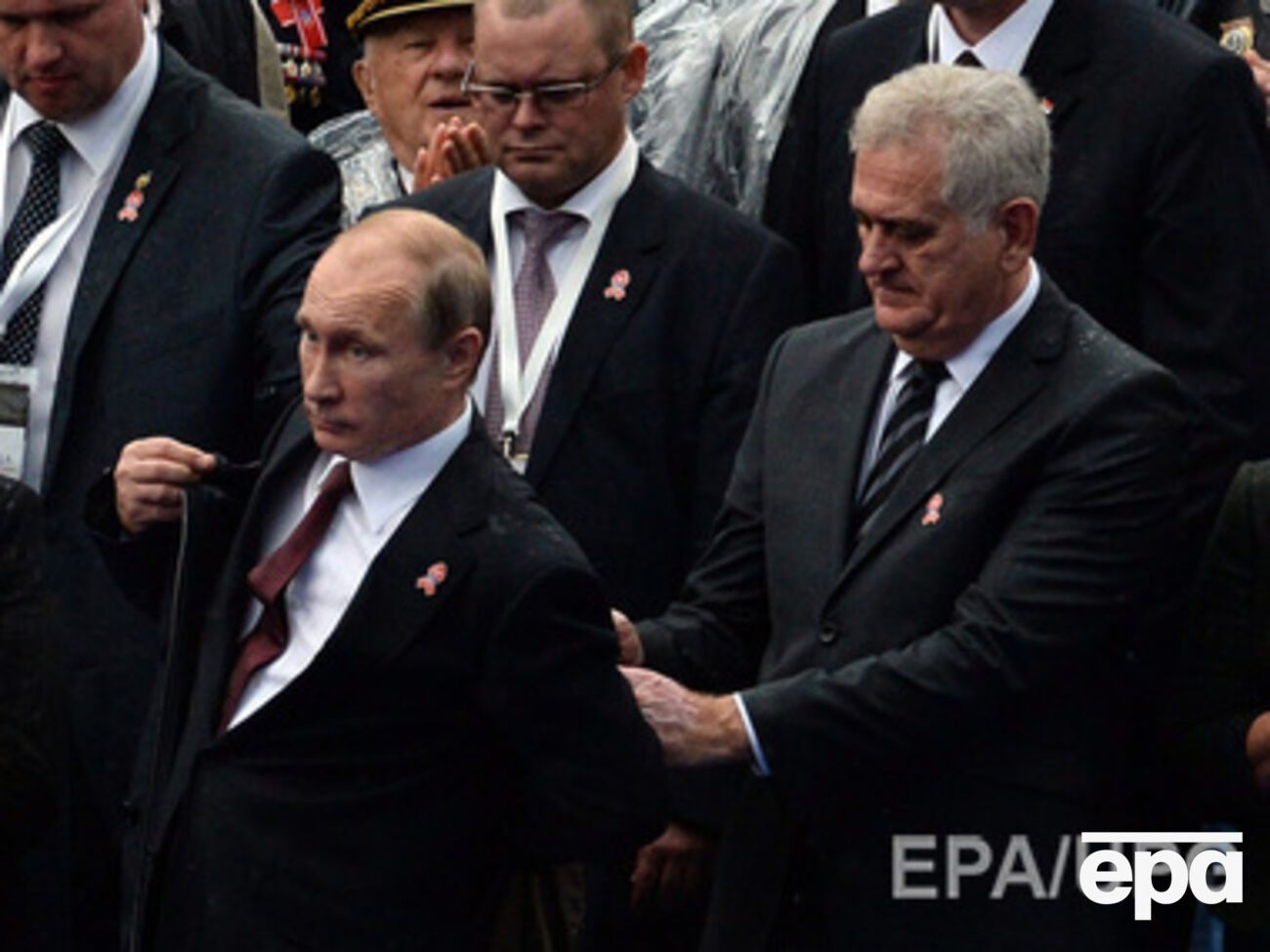 Владимир Путин и его сербский коллега Томислав Николич