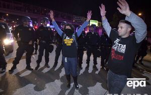 В Фергюсоне вспыхнули беспорядки