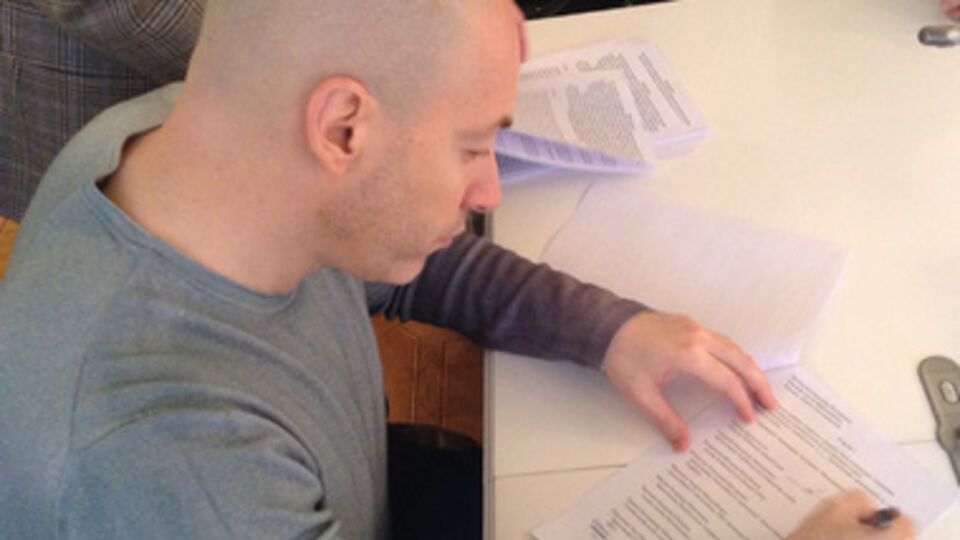 Депутат Дмитрий Гордон подписал Меморандум о запуске новой программы по обеспечению жильем инвалидов, многодетных семей, ветеранов Афганистана, чернобыльцев и участников АТО