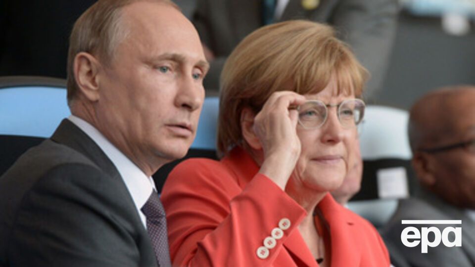 Последние девять месяцев Меркель пыталась установить контакт между Путиным и Западом