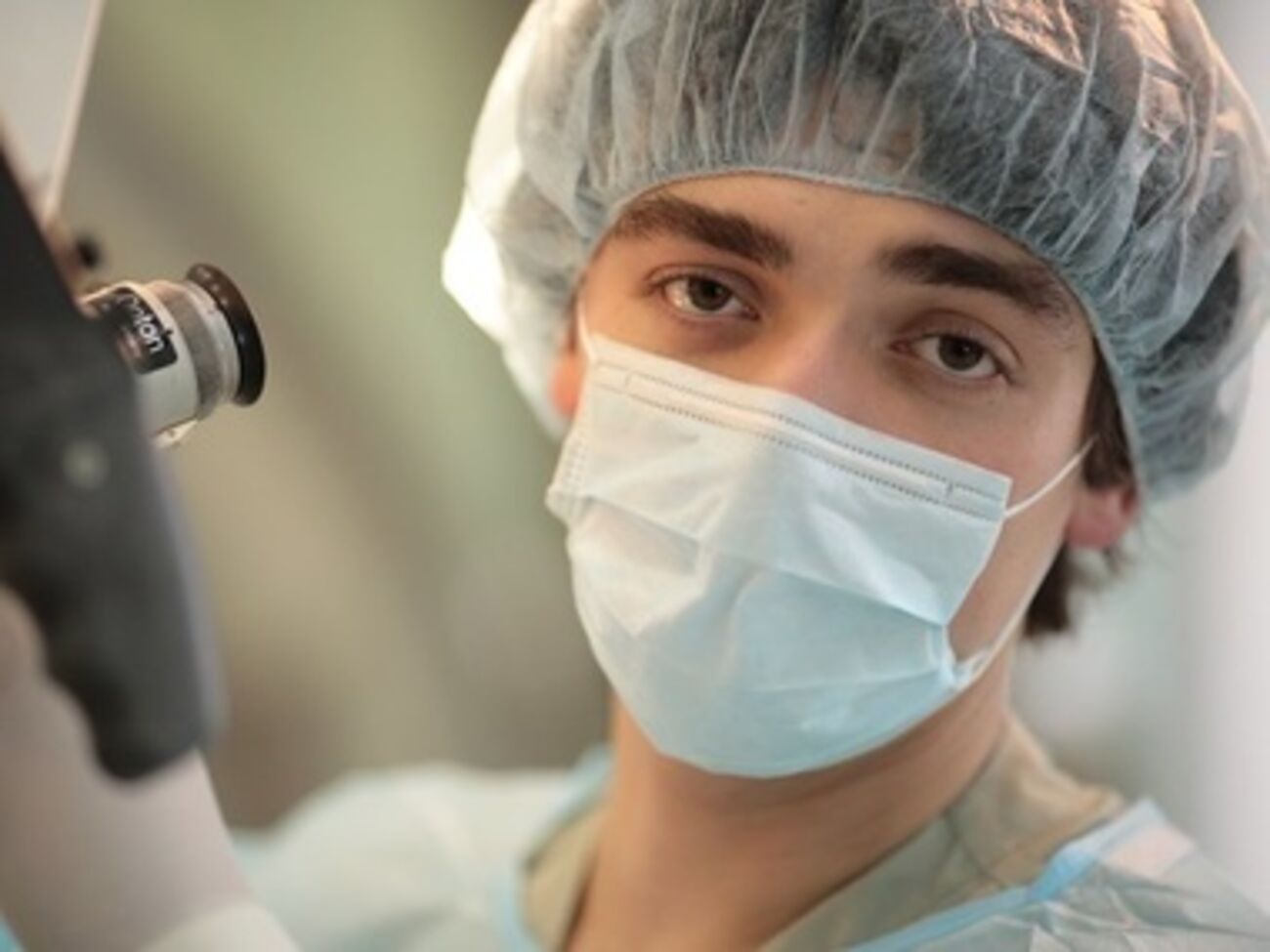 Страница журналистки, с которой хирургу предлагали "вознаграждение" удалена