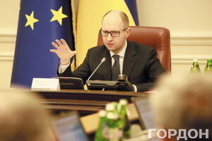 Украина диверцифицирует поставки ресурсов --- Яценюк