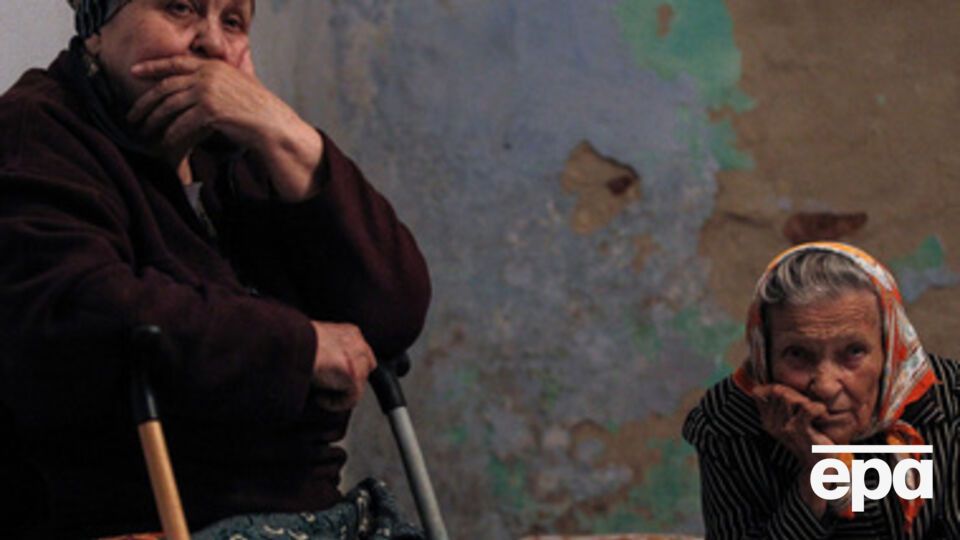 Волонтеры оказывают переселенцам юридическую, психологическую и материальную помощь