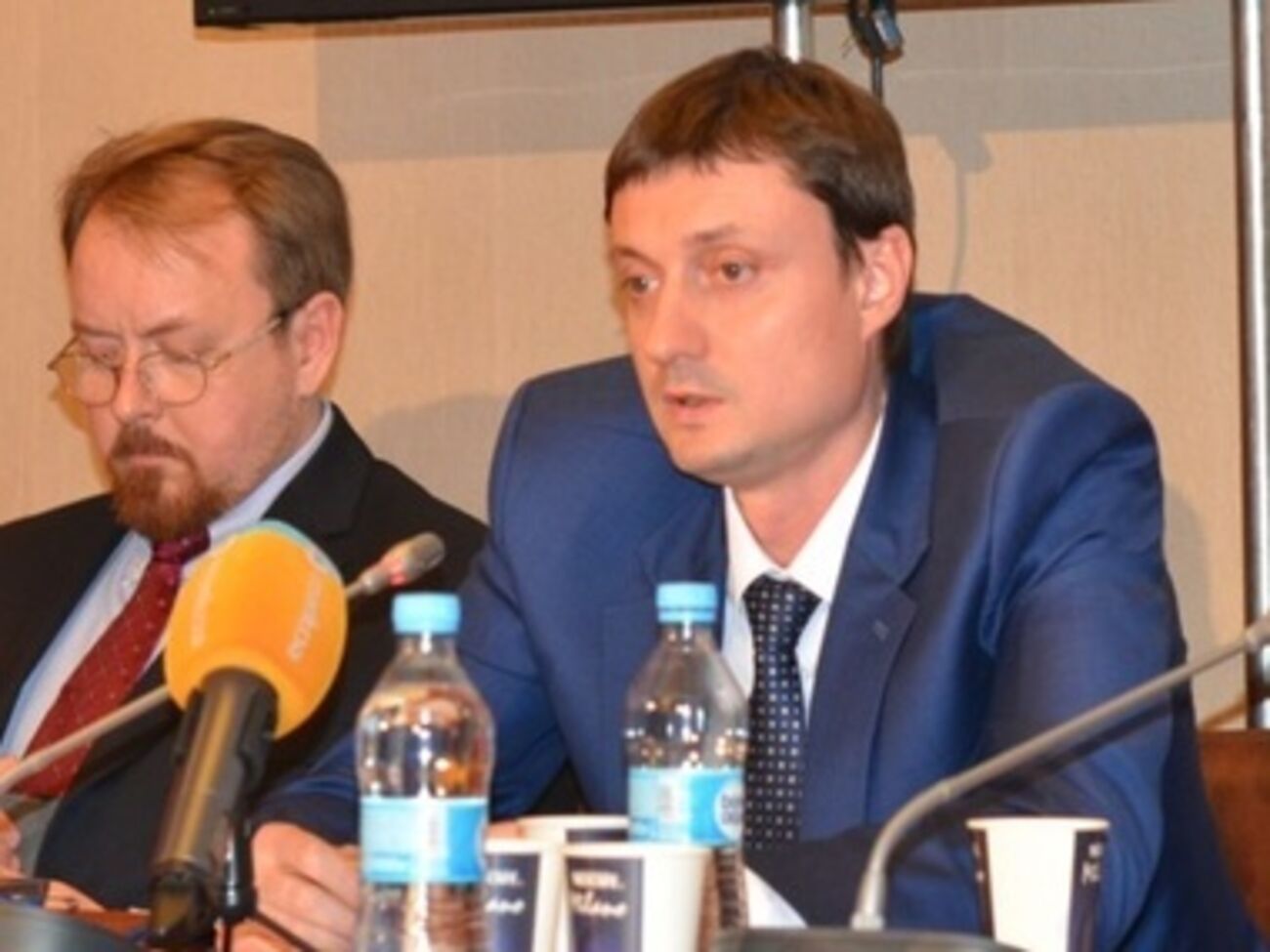 Владимир Улида (справа) занимал должность замминистра с марта 2014 года