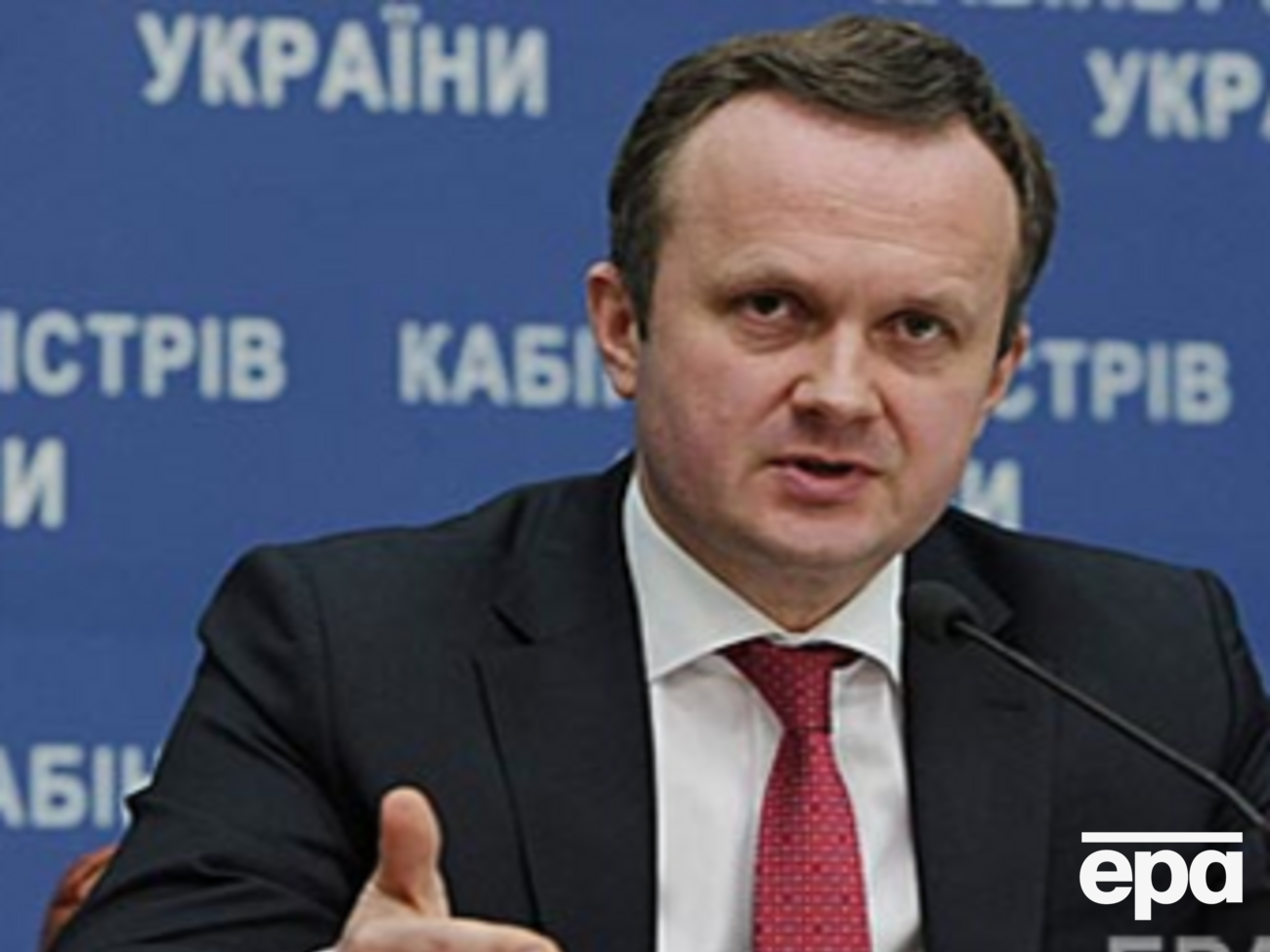 Семерак: Кабмин отменил ряд распоряжений, которыми обеспечивалось гособслуживание экс-чиновников