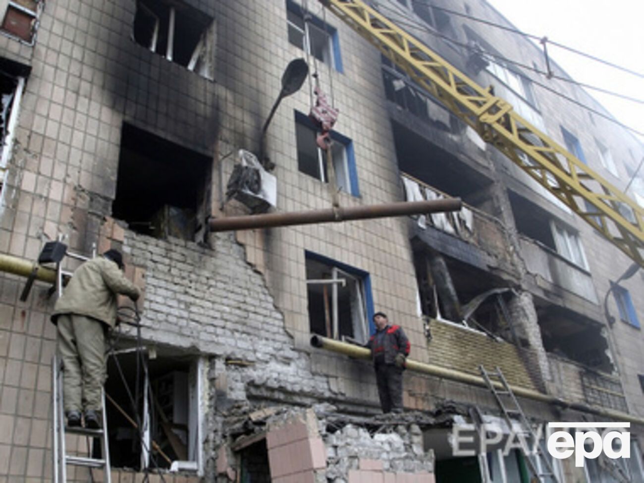 Боевики продолжают обстреливать населенные пункты