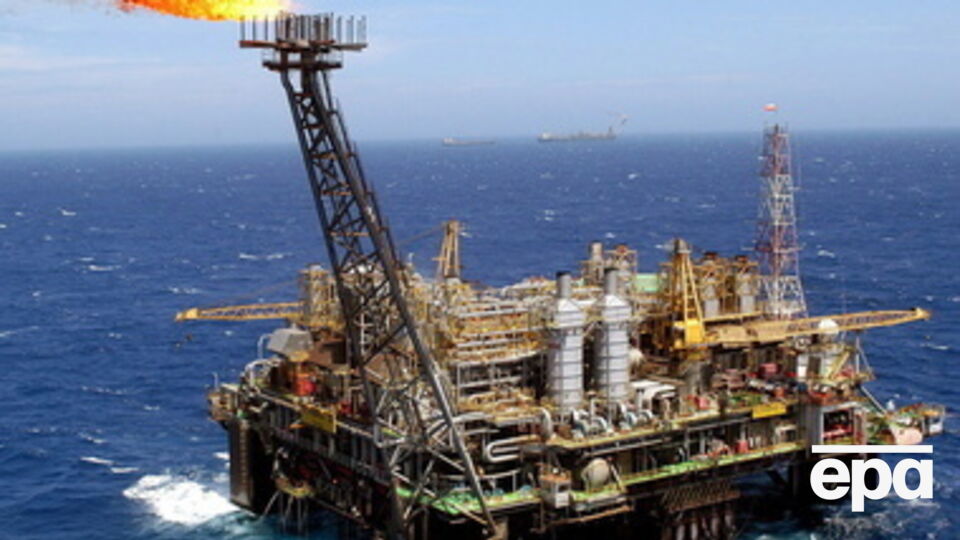 Цена на нефть продолжает падать