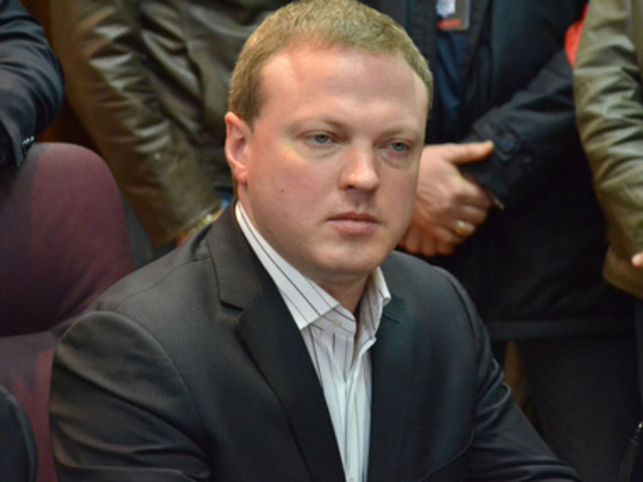 Олейник считает, что институт президента необходимо отменить