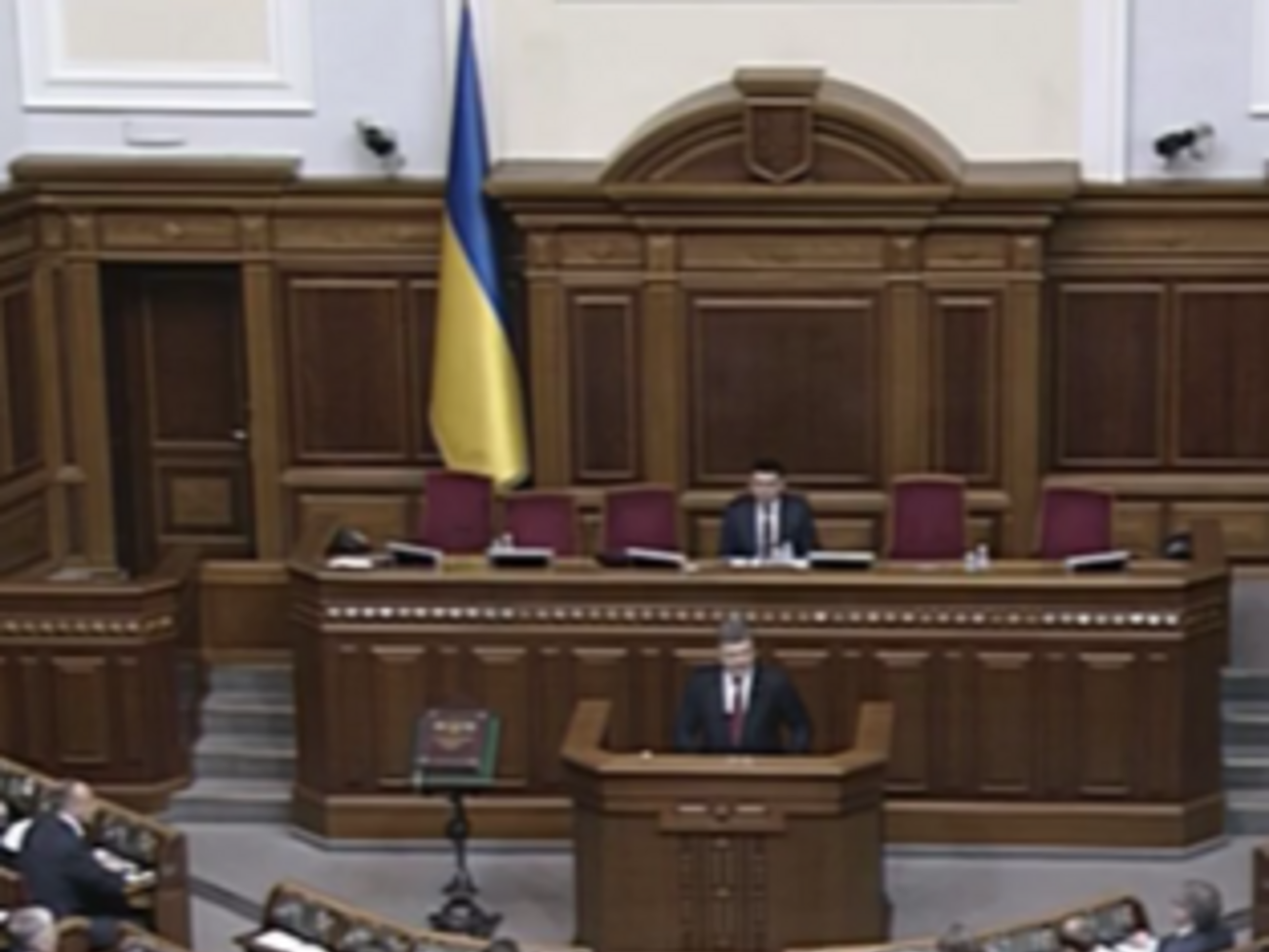 Петр Порошенко во время выступления в Верховной Раде