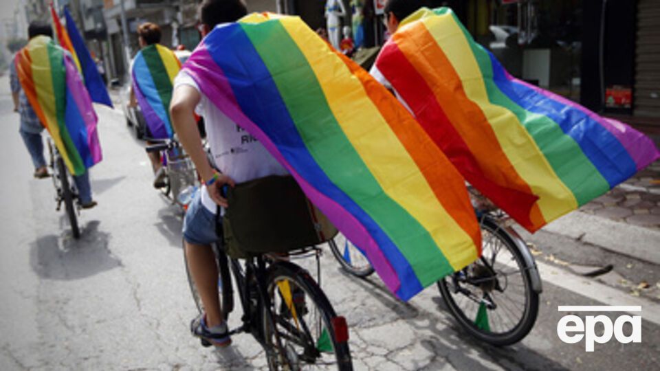 Против легализации однополых браков выступали финские националисты