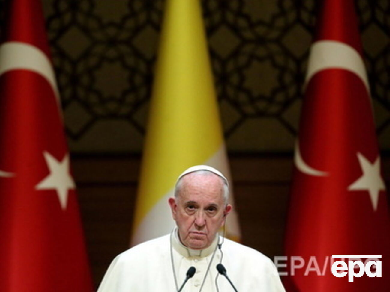 Папа Франциск призвал&nbsp;обеспечить равные права мусульман, иудеев и христиан