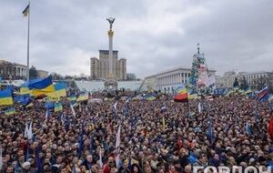 Акунин и Макаревич должны обратиться к украинцам по Skype