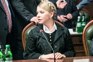 Юлия Тимошенко предлагает парламенту закон об импичменте президента