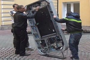 Памятник был установлен в прошлом году