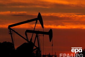 Нефть продолжает падать в цене