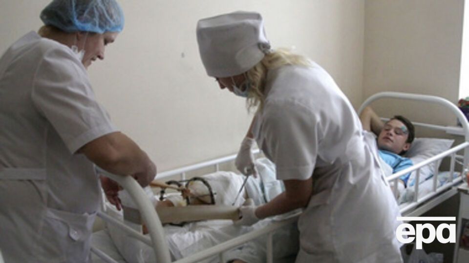 Луганские медработники вынуждены работать за еду