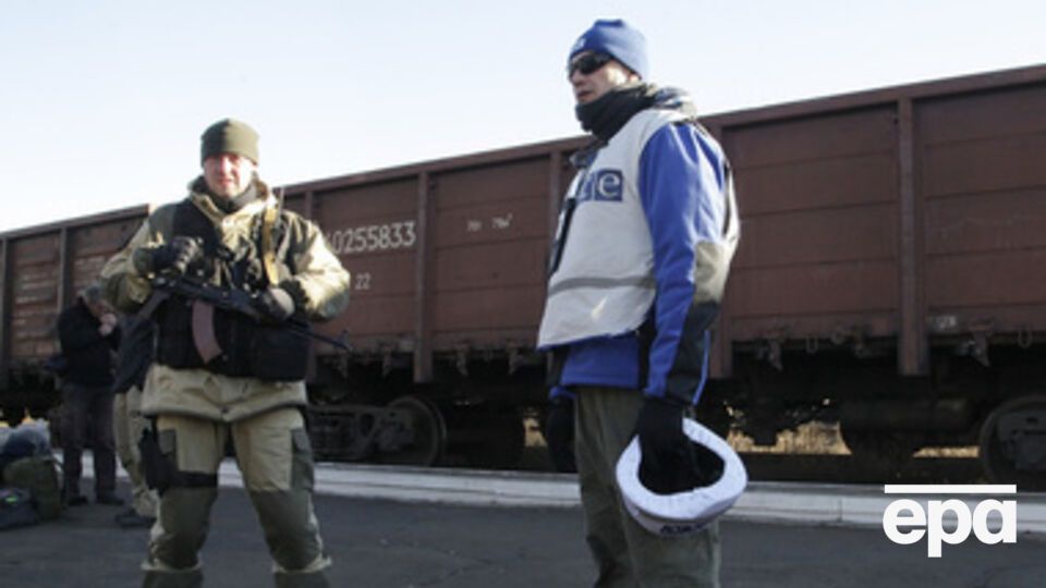 Наблюдатели ОБСЕ видели переход границы военными, но танков не видели