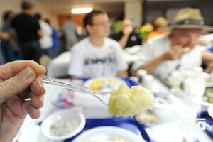 Ученые рекомендуют воздержаться от завтрака и обеда